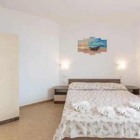 Апартамент Impeccable 1-Bed Apartment In Aheloy